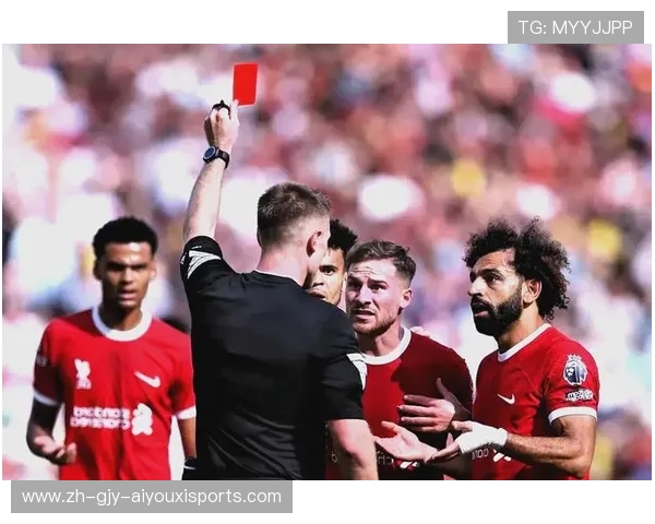 英超球队红黄牌:分析英超球队的红黄牌记录和纪律问题。